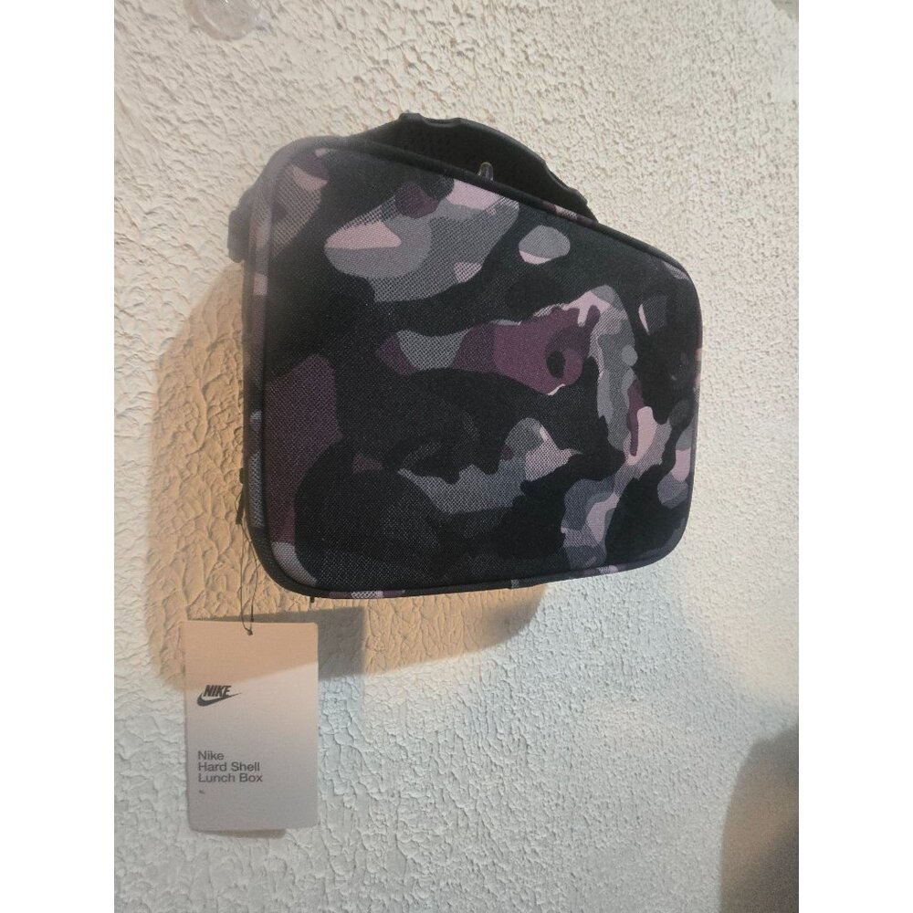 Nike Hard Shell Lunch Box Camo Print With Handle - Picture 3 of 5